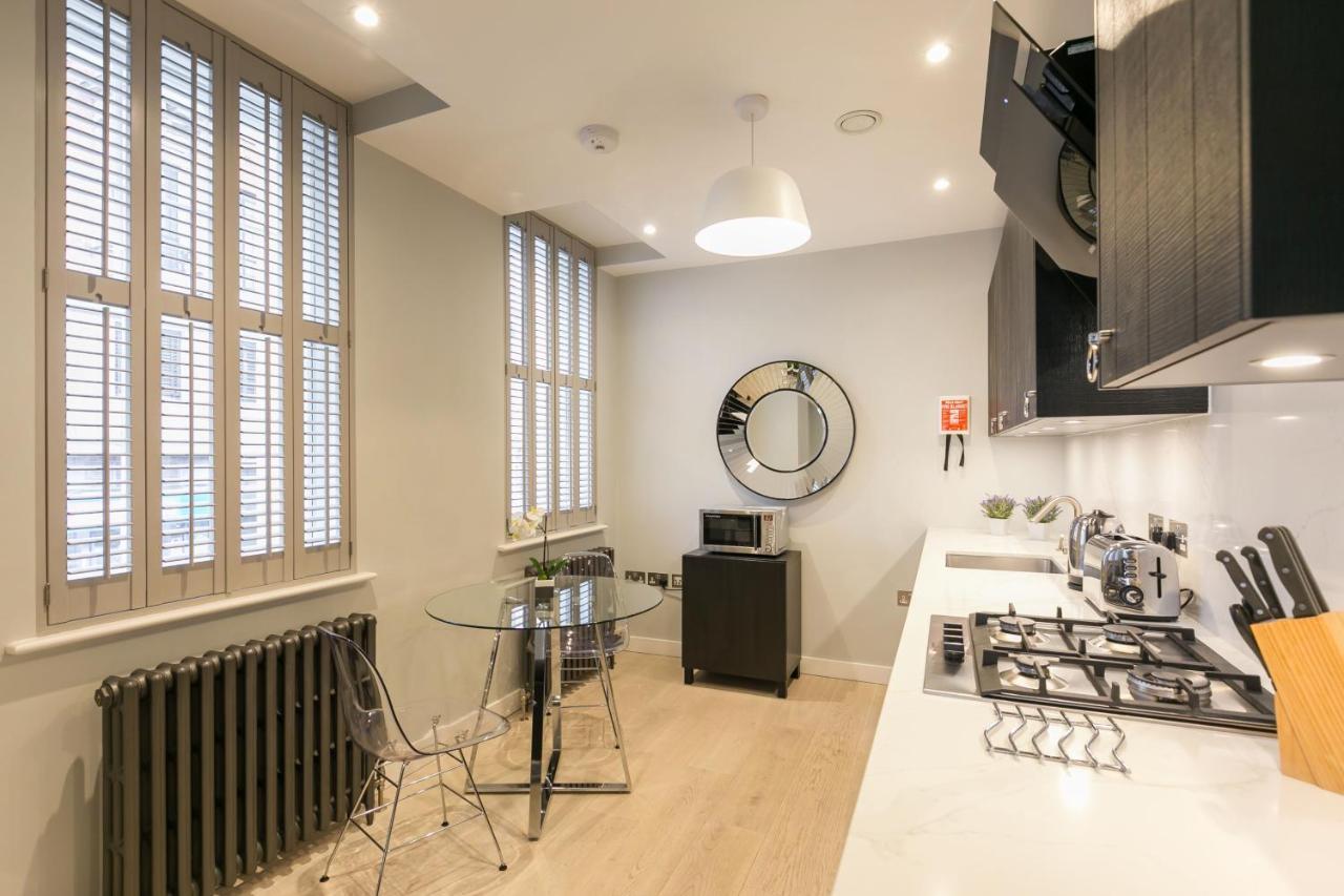Urban Chic - Wellington Appartement Londen Buitenkant foto