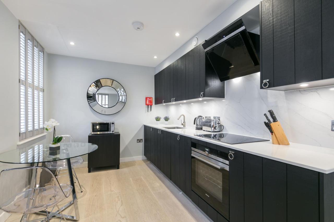Urban Chic - Wellington Appartement Londen Buitenkant foto