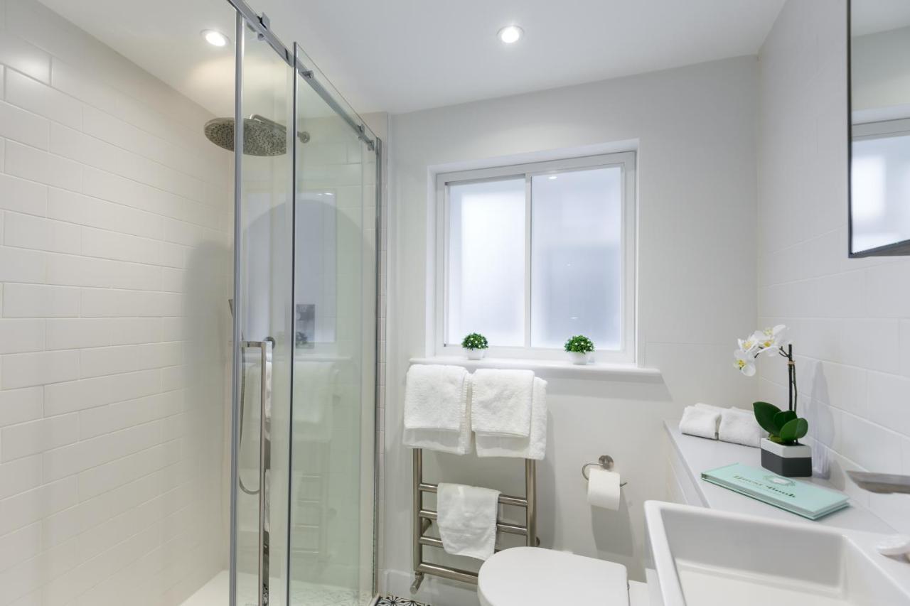 Urban Chic - Wellington Appartement Londen Buitenkant foto